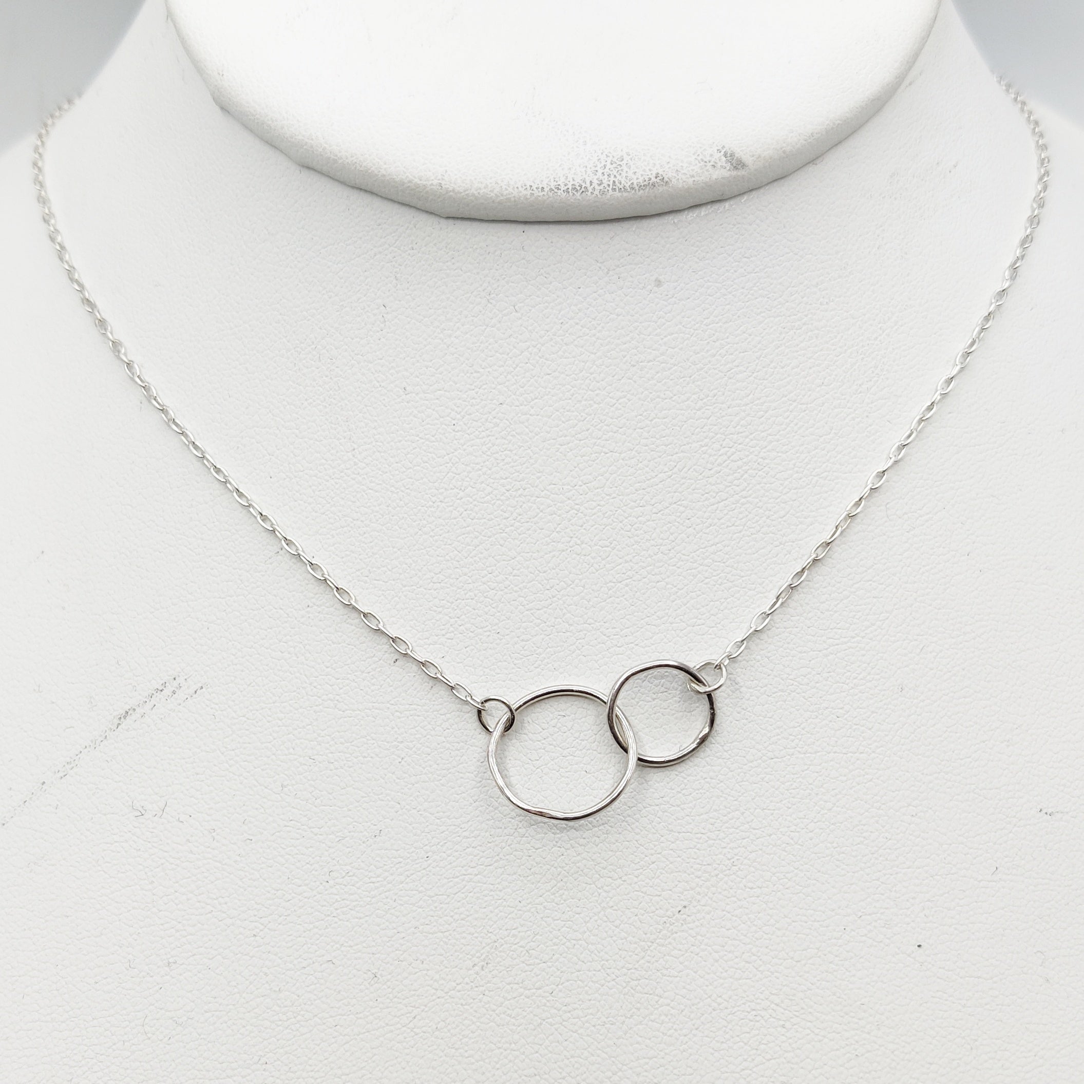 Interlocking Circle Necklace