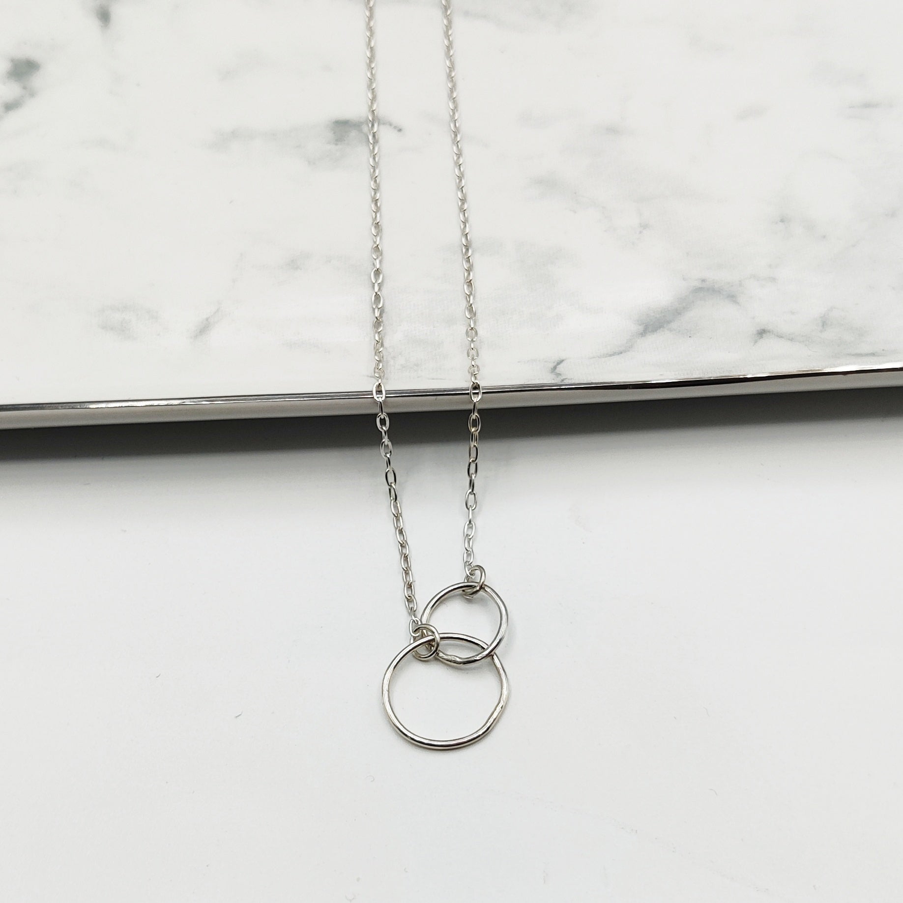 Interlocking Circle Necklace